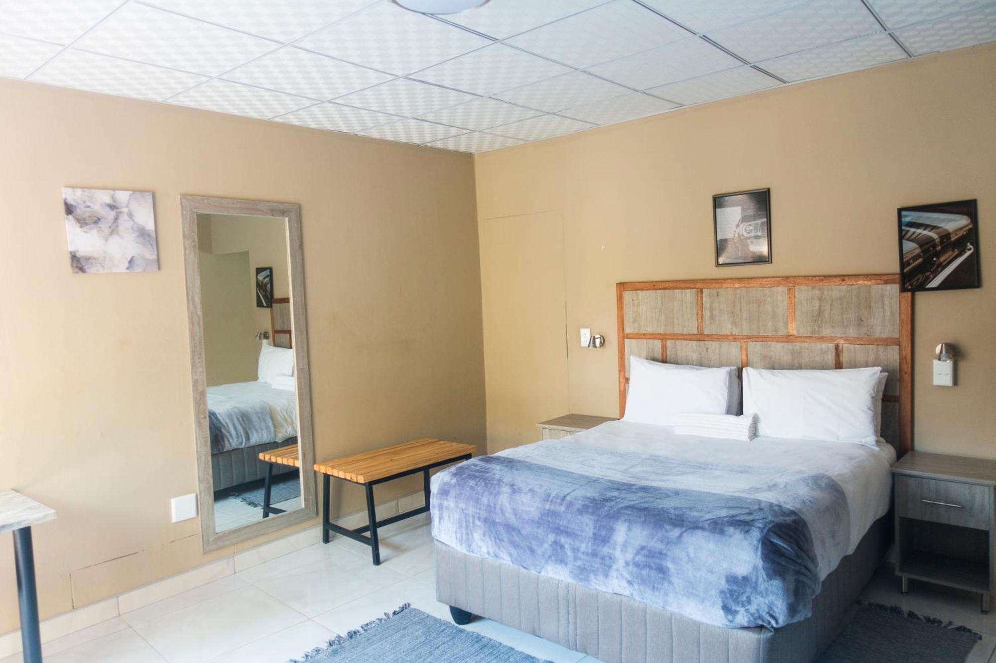 Ondangwa Rest Camp Bed & Breakfast Екстериор снимка